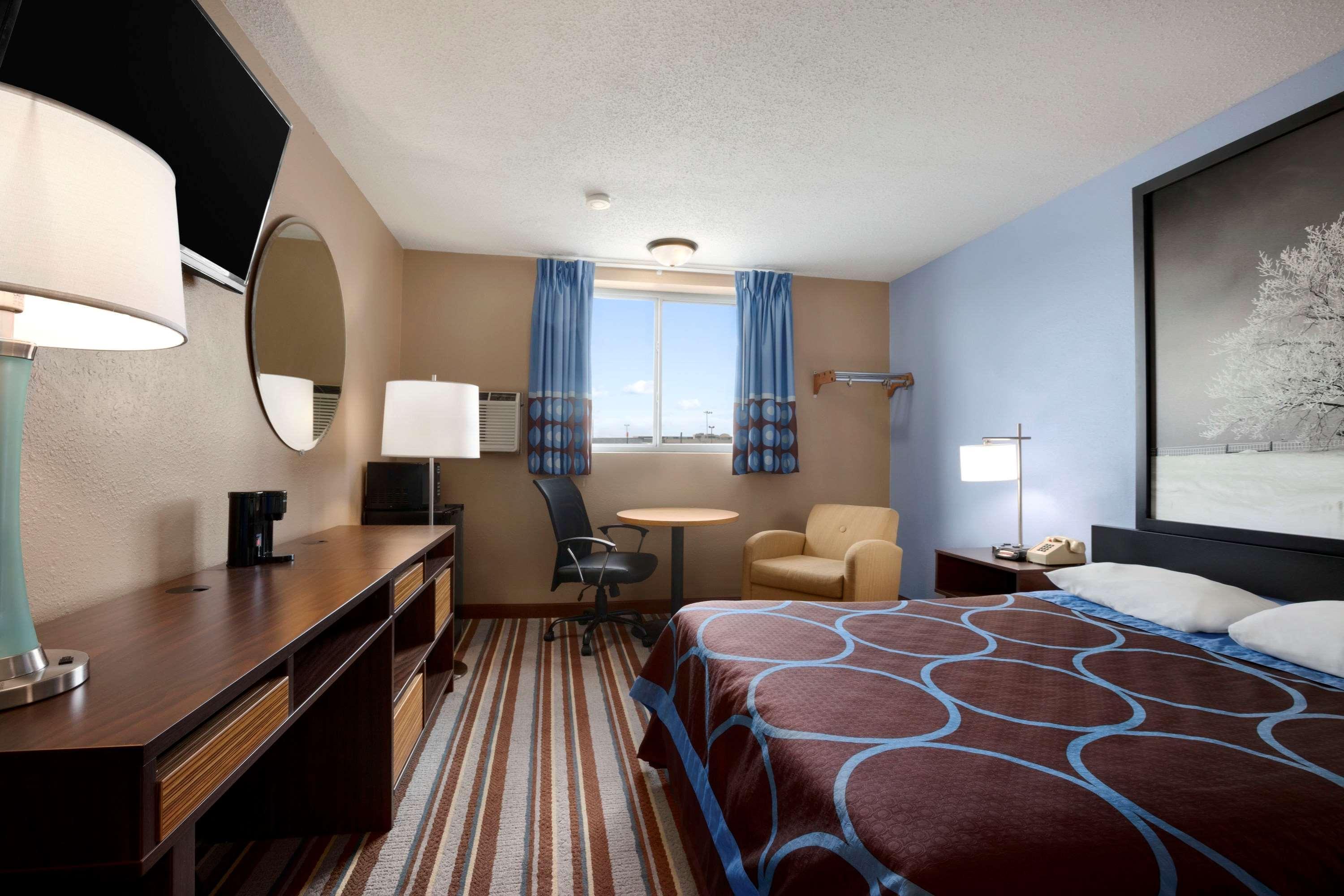 Motel Super 8 By Wyndham Council Bluffs Ia Omaha Ne Area Extérieur photo