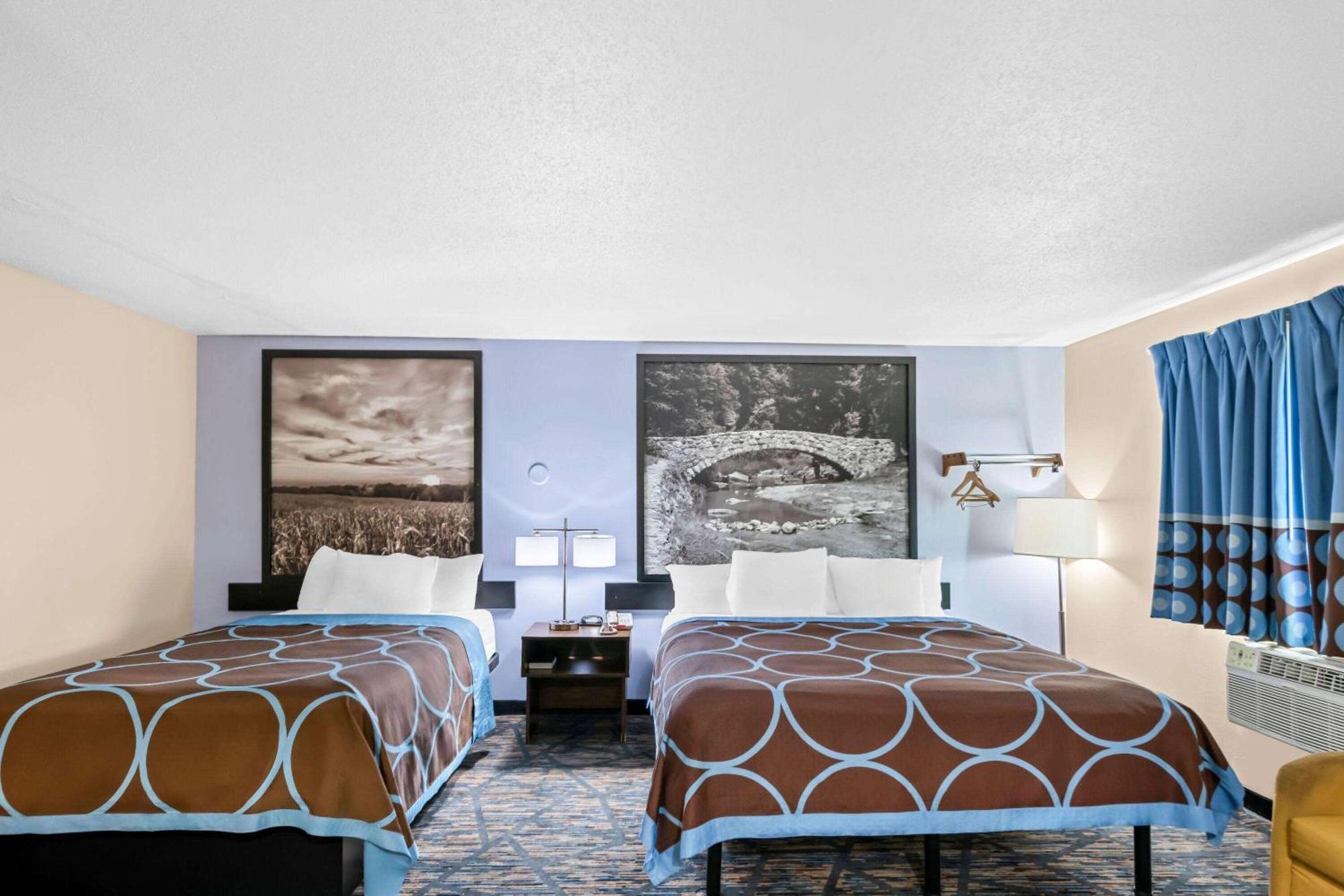 Motel Super 8 By Wyndham Council Bluffs Ia Omaha Ne Area Extérieur photo
