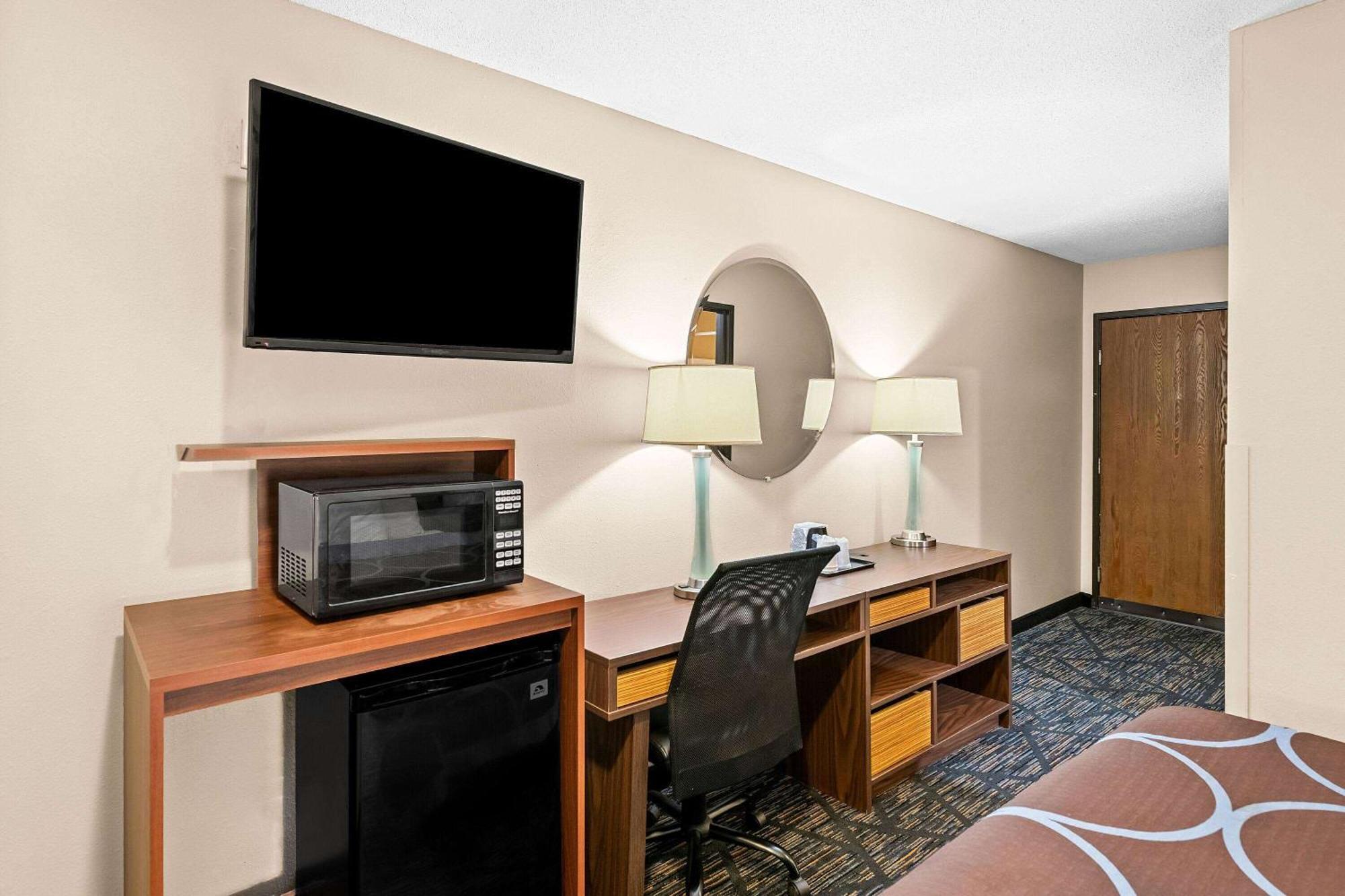 Motel Super 8 By Wyndham Council Bluffs Ia Omaha Ne Area Extérieur photo